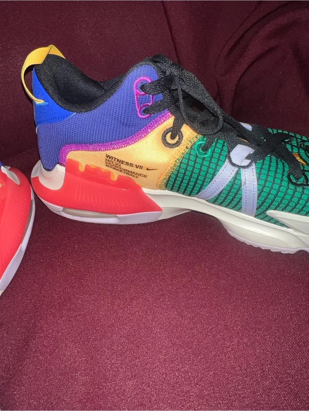 Nike LeBron witness Vll multicolor shoes size 13